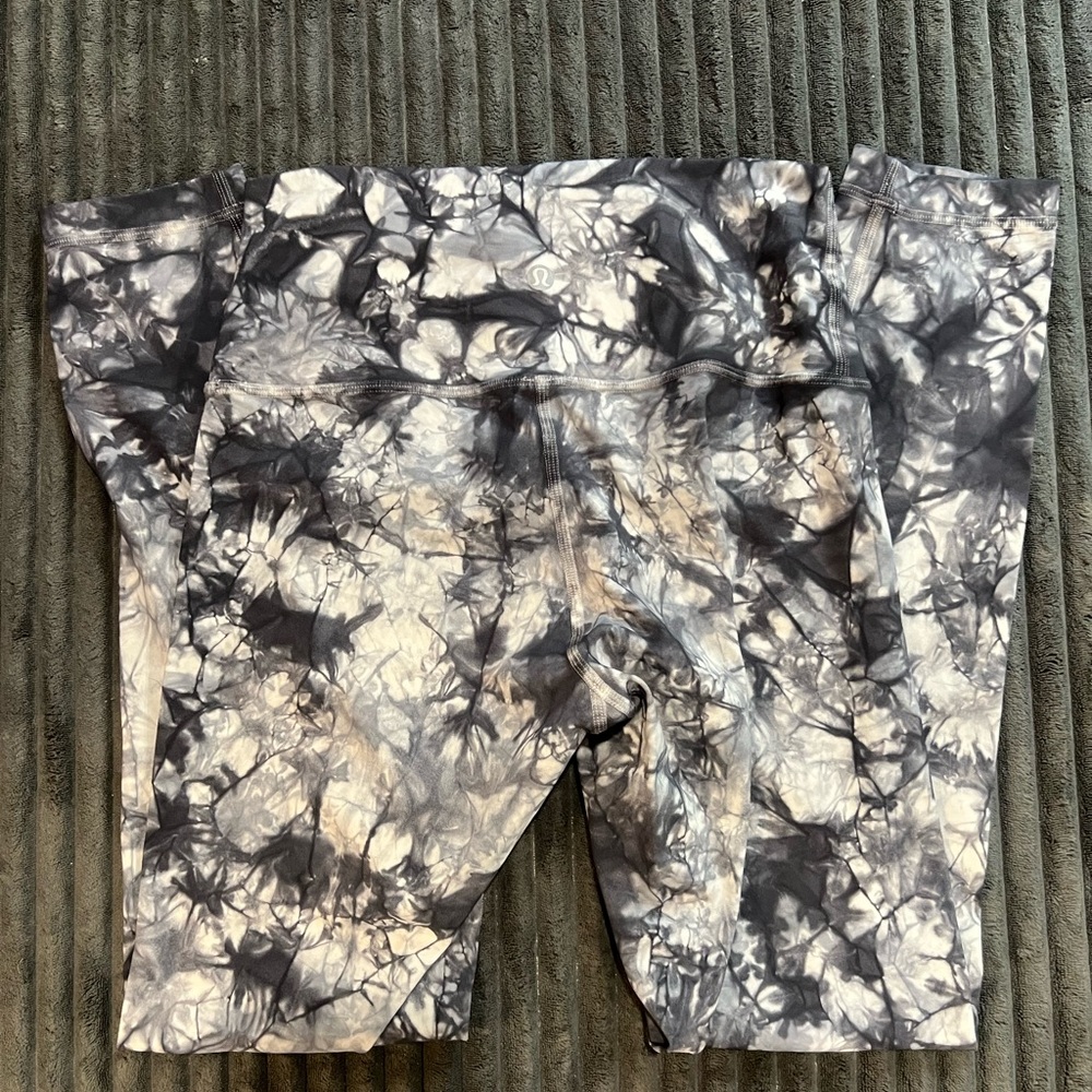 Lululemon Tie Dye Leggings